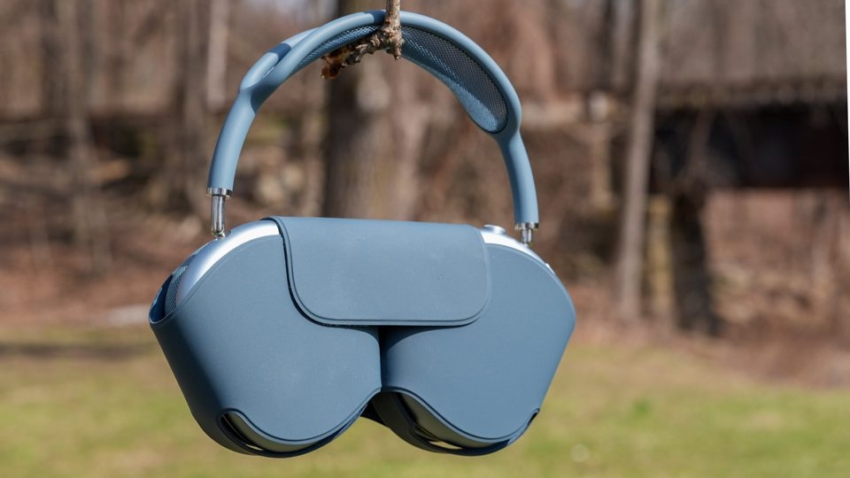 Apple Giới Thiệu AirPods Max 2 với Chip H2 và Công Nghệ Âm Thanh Tính Toán Nâng Cao
