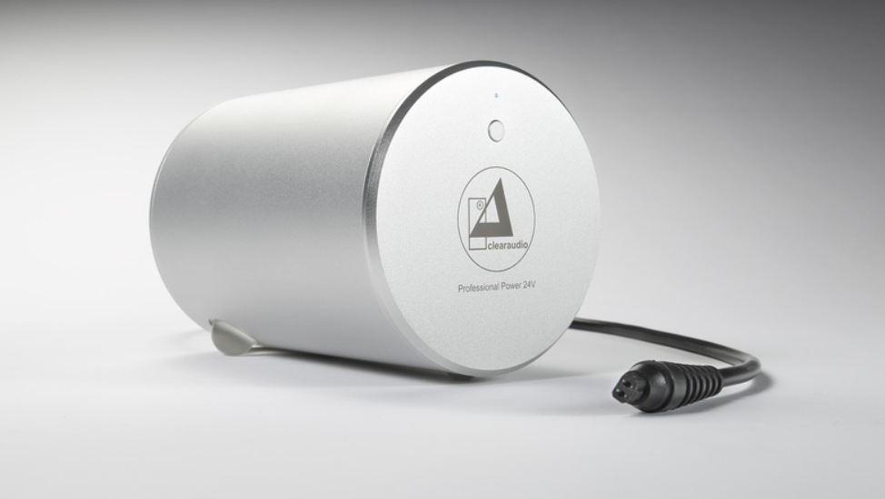 Clearaudio mở bán bộ cấp nguồn cao cấp cho mâm đĩa than