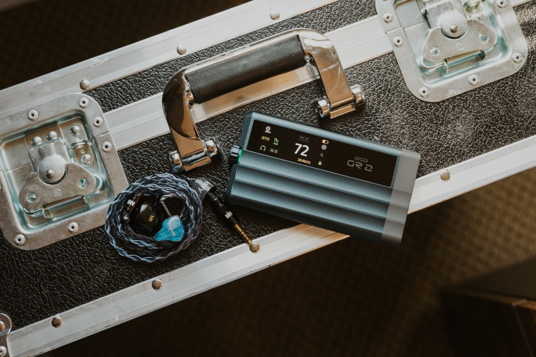 Đánh Giá Chi Tiết iFi iDSD GR 2: DAC/Amp Di Động Cao Cấp Với Chất Âm Analog Đặc Trưng Và Hiệu Suất Mạnh Mẽ