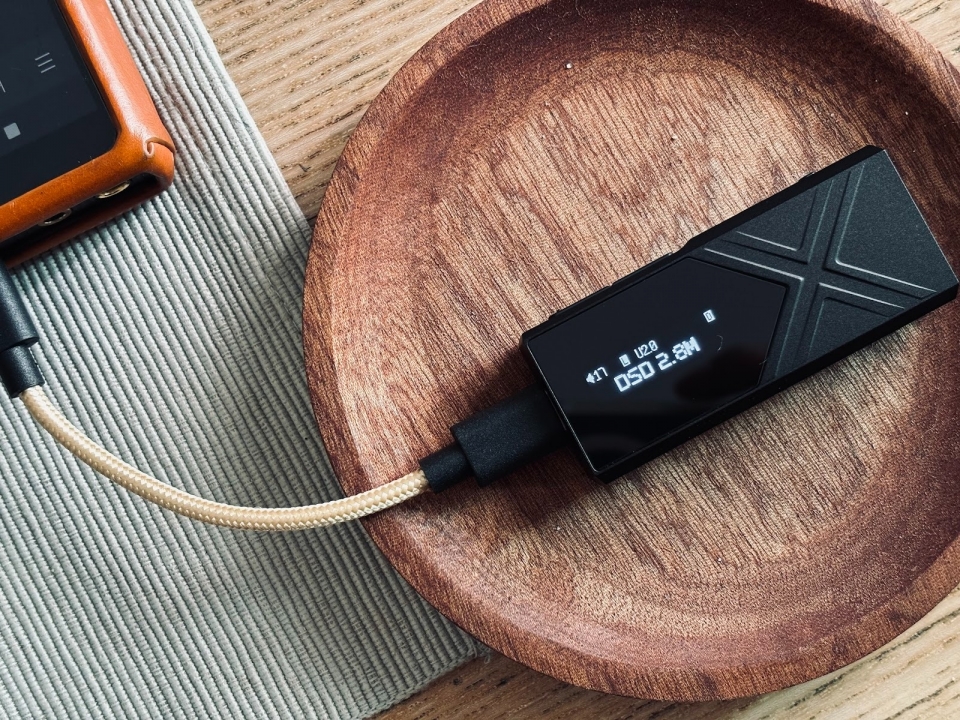 Đánh Giá và So Sánh Portable DAC/AMP FiiO KA17 với FiiO KA5