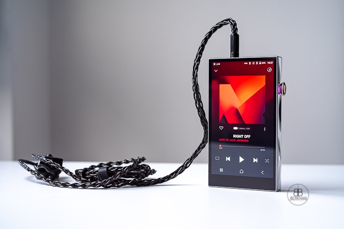 Đánh giá chi tiết về Máy Nghe Nhạc Astell & Kern SE300