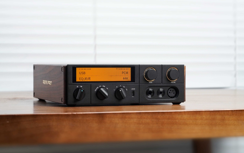 Desktop DAC/AMP All-In-One FiiO K17 R2R Đã Sẵn Hàng Tại Fitgearshop – Trải Nghiệm Chất Âm R2R Đỉnh Cao Cho Hệ Thống Desktop Hi-Fi