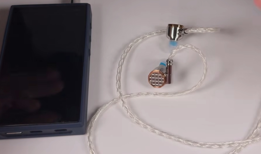 FiiO chuẩn bị trình làng FiiO SNOWSKY OAK NANO – Tai Nghe In Ear Driver Dynamic kế nhiệm FiiO FD7