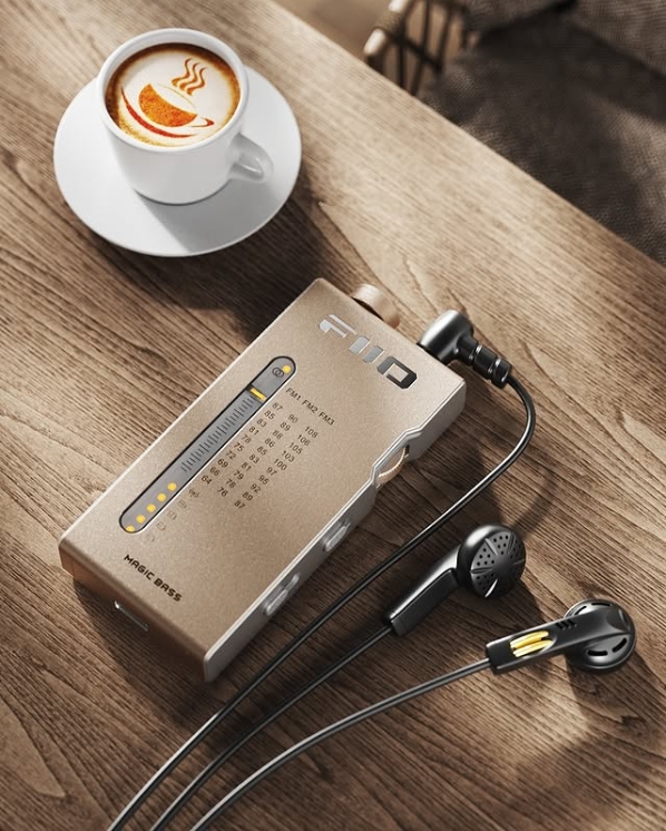 FiiO RR11: Portable Stereo Radio Mới Ra Mắt của Thương Hiệu FiiO