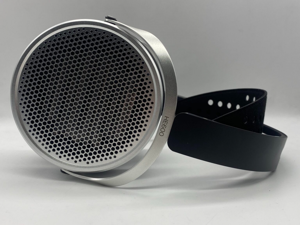 HIFIMAN HE600 | Huyền Thoại Tái Sinh: Tai Nghe Planar Magnetic Open-Back Đã Có Mặt Tại Fitgearshop