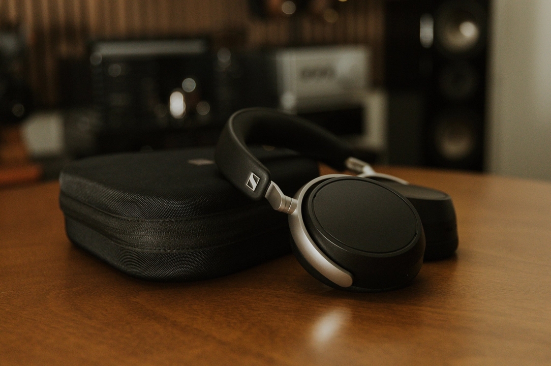 Sennheiser HDB 630 – Tai nghe Fullsize Chống Ồn Chủ Động Đã Sẵn Hàng Tại Fitgearshop, Đặt Mua Ngay