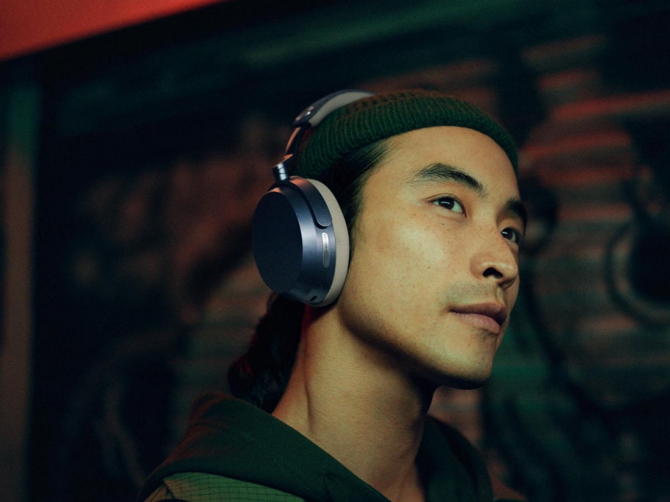 Sennheiser MOMENTUM 5 Wireless Chính Thức Ra Mắt – Nâng Tầm Trải Nghiệm Âm Thanh Không Dây Cao Cấp