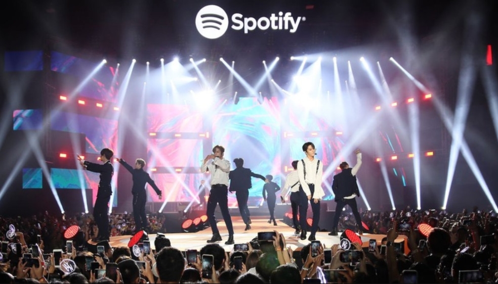 Spotify rời khỏi cuộc chiến nhạc hi-res với kế hoạch mới