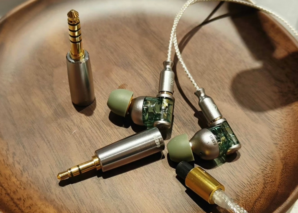 Tai nghe ddHiFi Janus 2023 có những cải tiến mới gì?