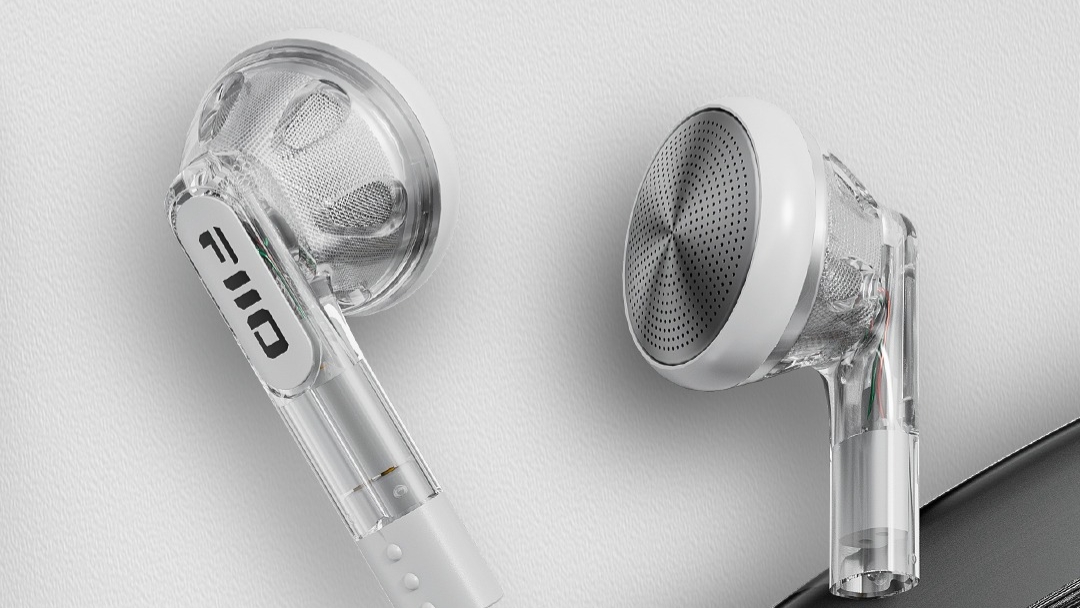 Tai Nghe FIIO FF1 Ra Mắt Phiên Bản Trong Suốt