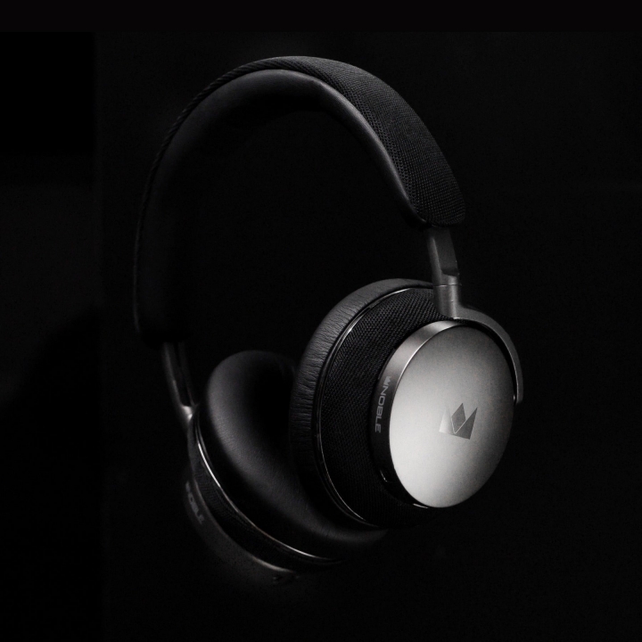 Tai Nghe Over-Ear Noble FoKus Apollo Vừa Mới Ra Mắt Từ Nhà Noble Audio