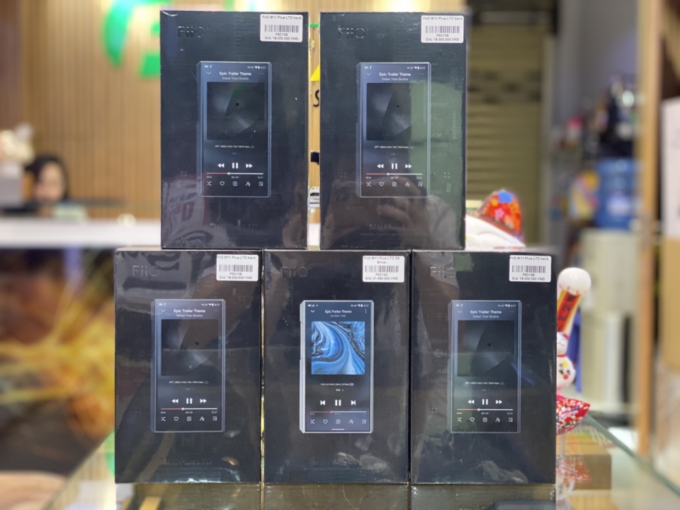 Trên tay máy nghe nhạc Fiio M11 Plus LTD với hai phiên bản