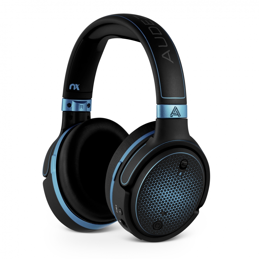 Tai nghe gaming Audeze Mobius