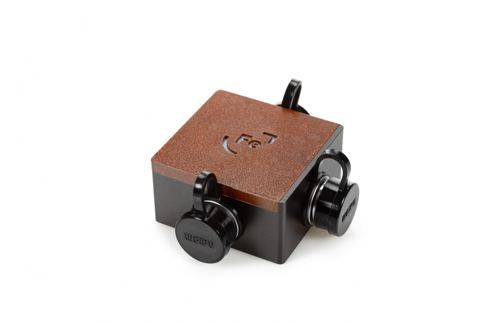 Ferrum Power Splitter