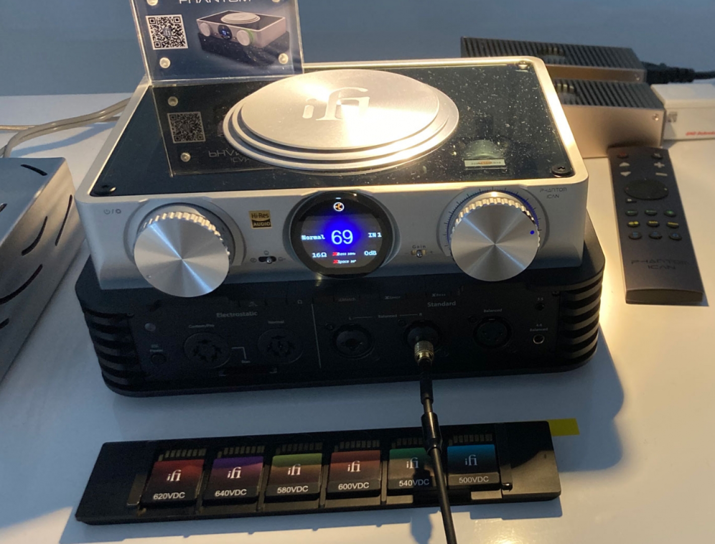 iFi iCan Phantom