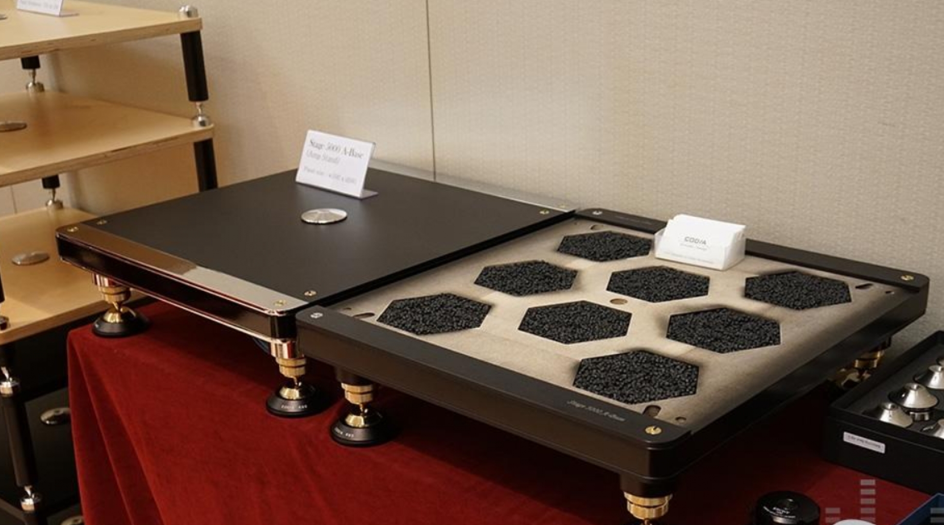 Kệ Codia Acoustic Design Stage 5000 Gold